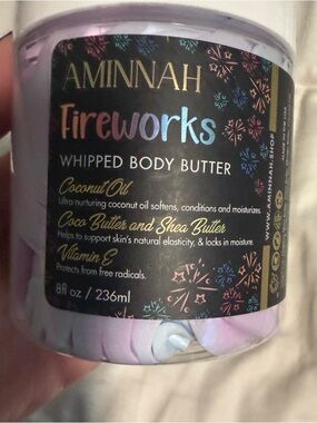 AMINNAH Fireworks Whipped Body Butter - Lavender & Light Blue